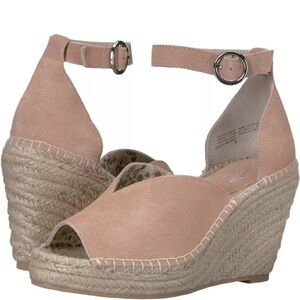 Seychelles Espadrille Wedge Suede Sandal
Women Size 6